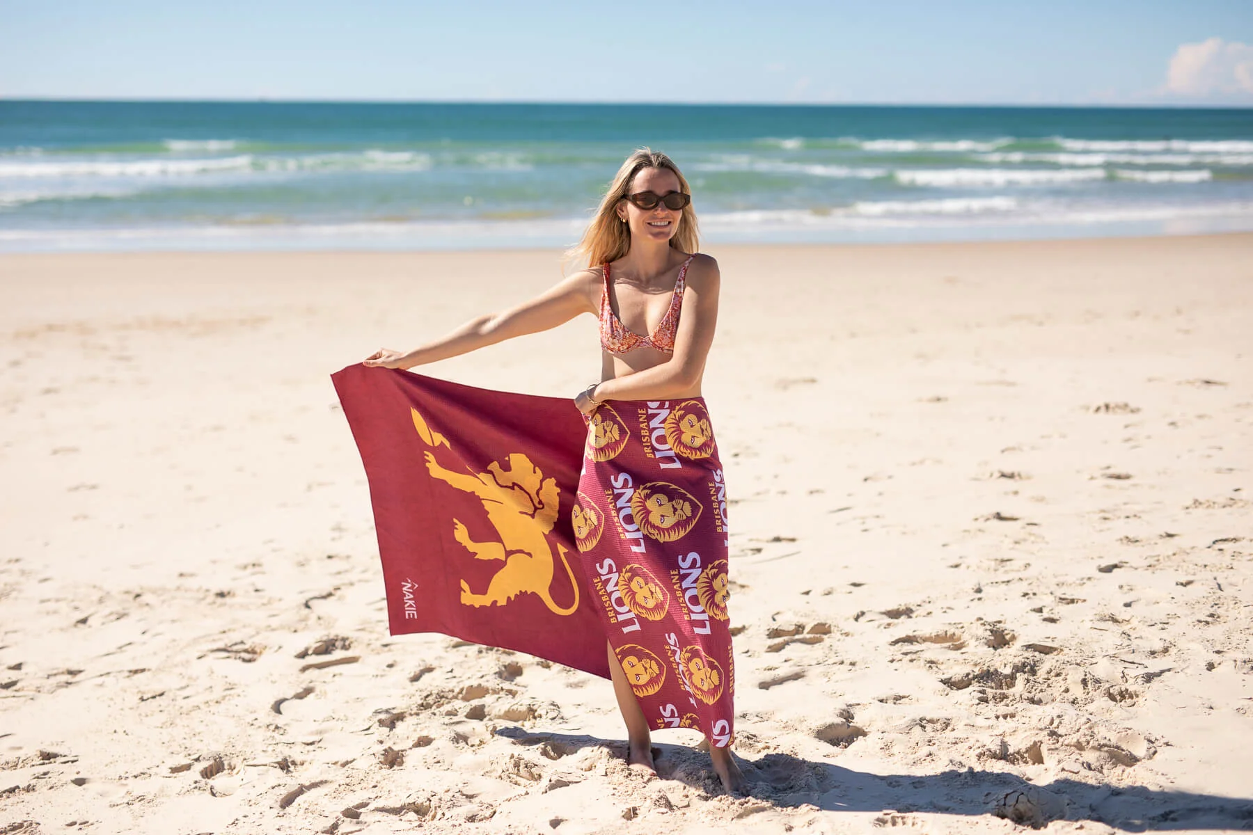 Brisbane Lions - AFL Recycled Sand Free Beach Towel - Image 9