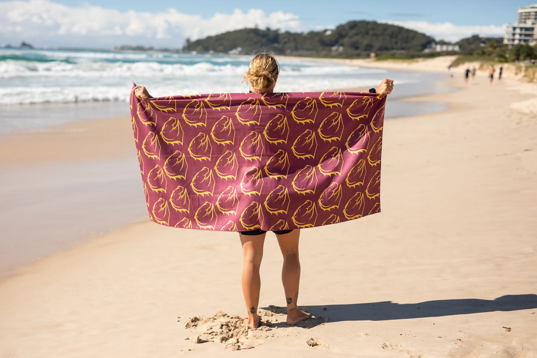 Broncos - NRL Recycled Sand Free Beach Towel - Image 2