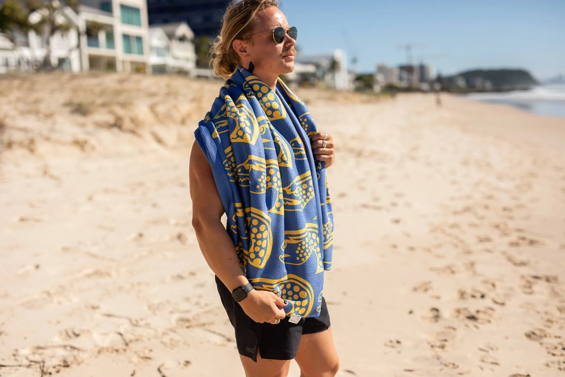 Eels - NRL Recycled Sand Free Beach Towel - Image 6