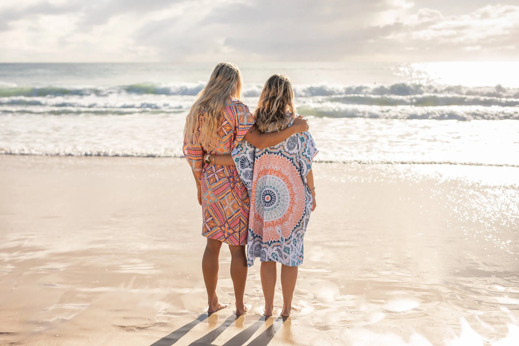 Rosy Tides - Hooded Towel Recycled Sand Free - Image 5