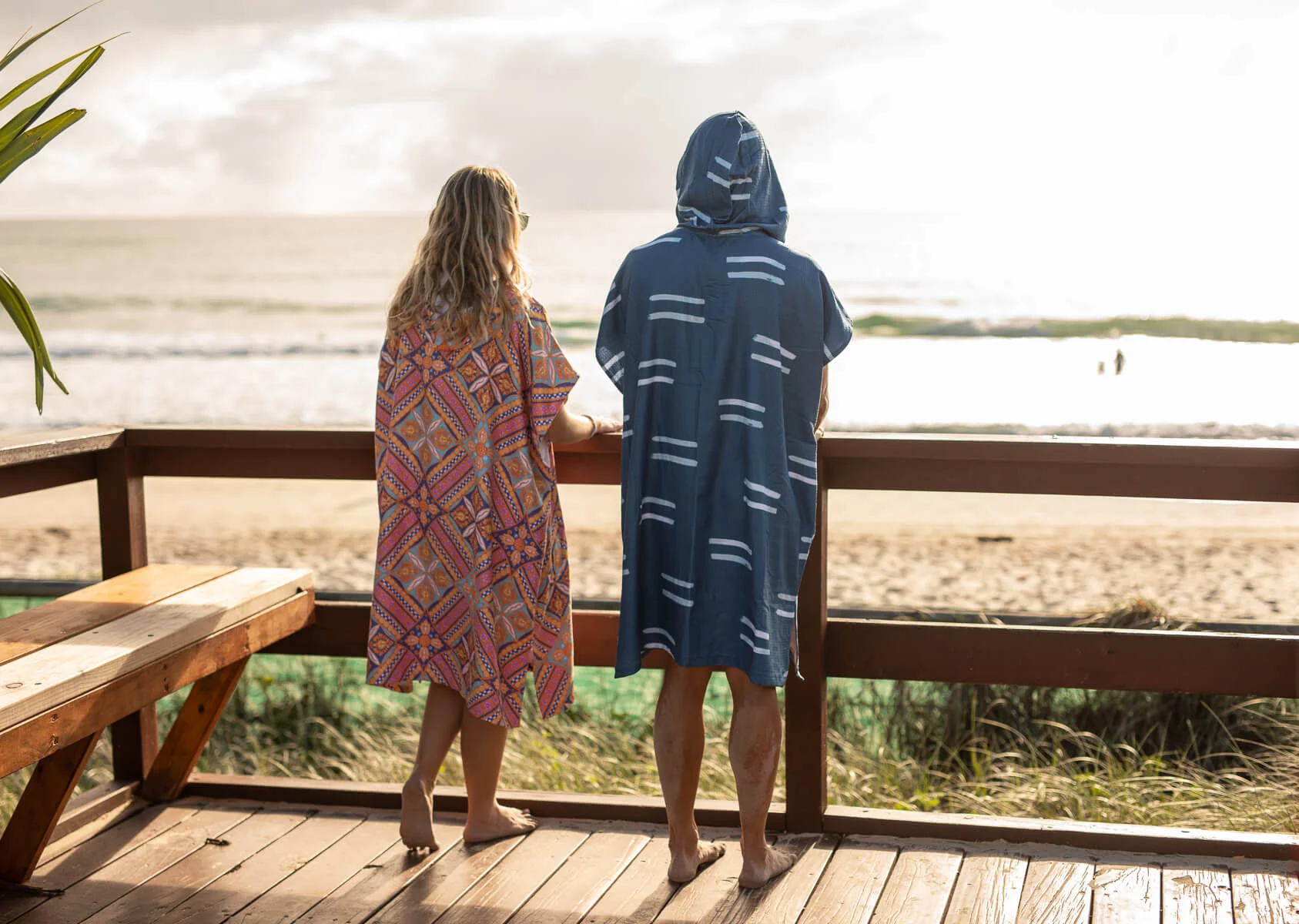 Salty Waves - Hooded Towel Recycled Sand Free - Image 5