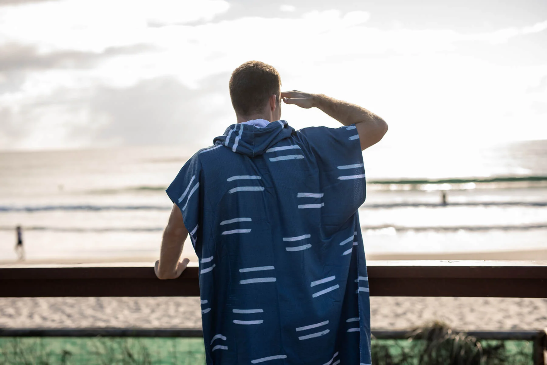 Salty Waves - Hooded Towel Recycled Sand Free - Image 8