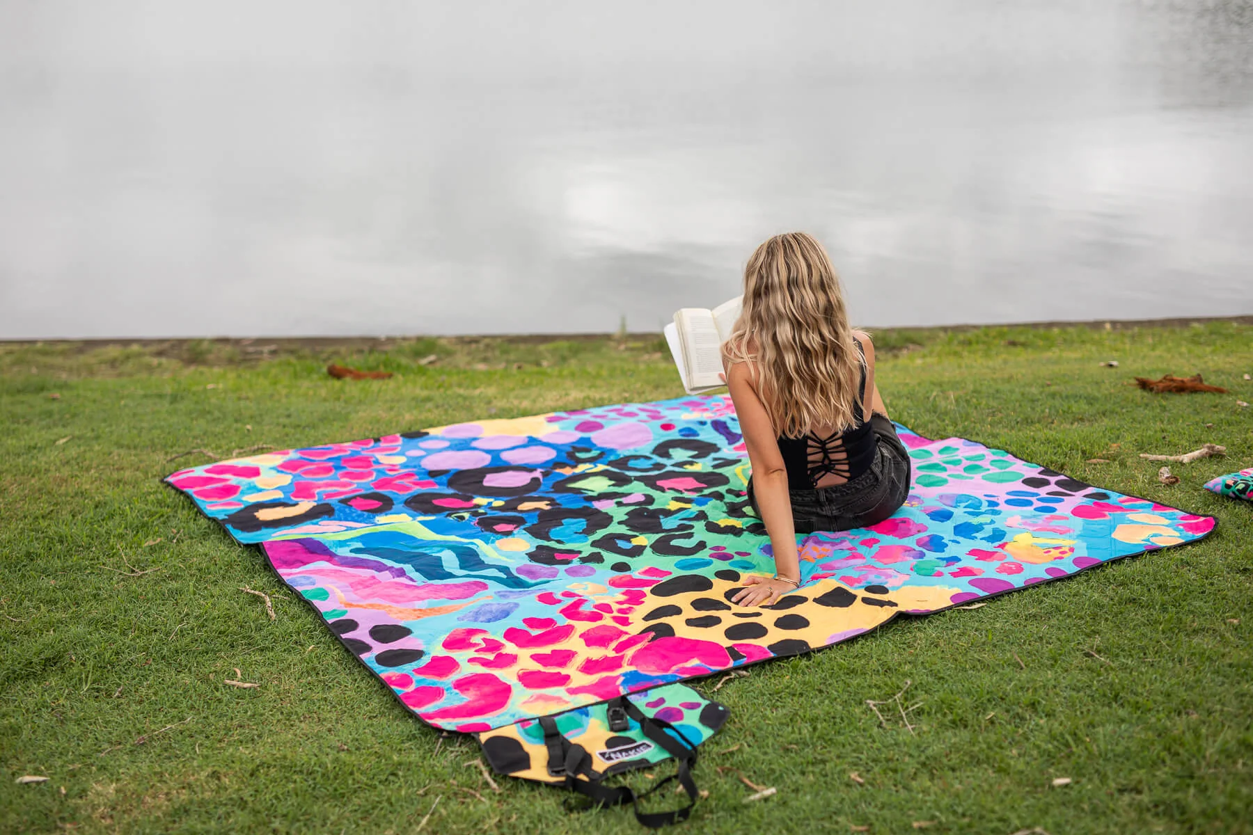 Kasey Rainbow - Recycled Picnic Blanket - Image 5