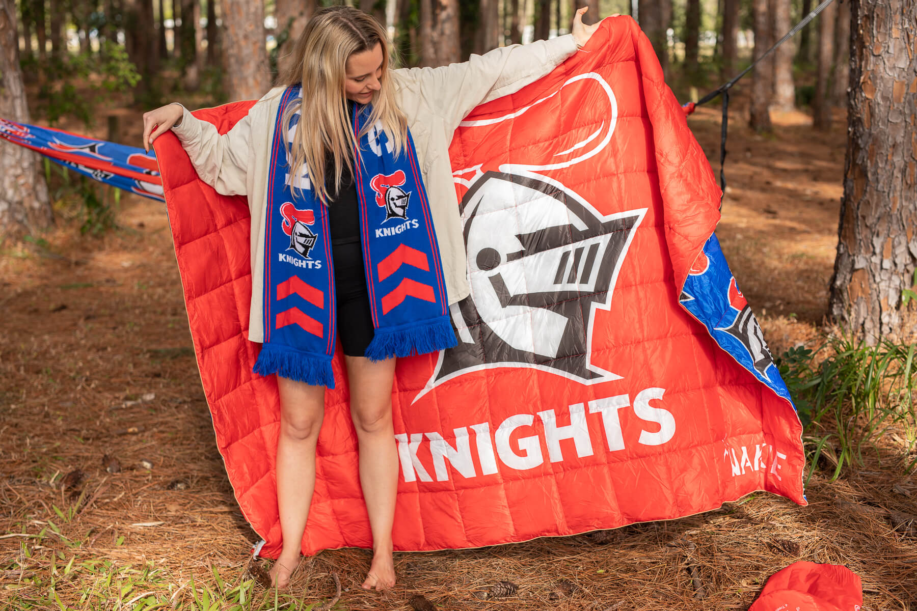 Knights - NRL Sustainable Down Puffy Blanket - Image 2