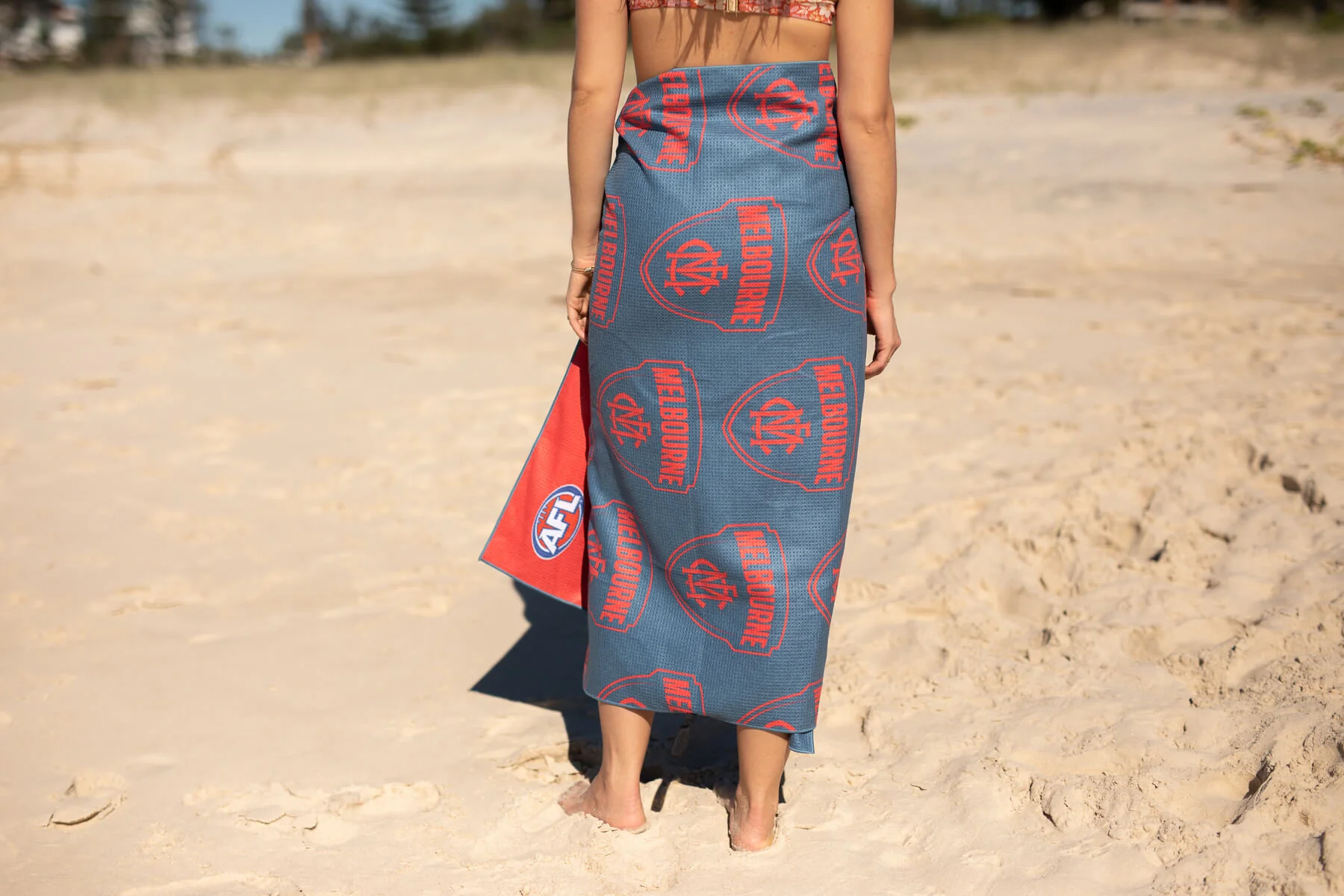 Melbourne Demons - AFL Recycled Sand Free Beach Towel - Image 9