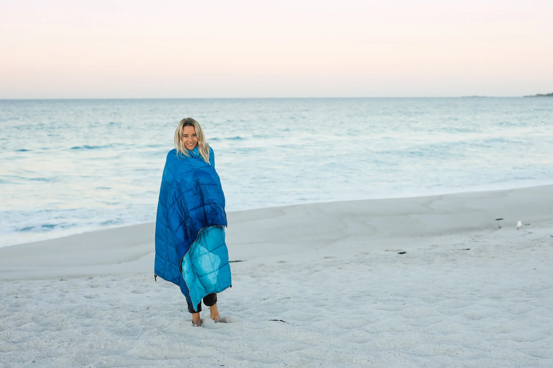 Mountain Blue - Sustainable Down Puffy Blanket - Image 11