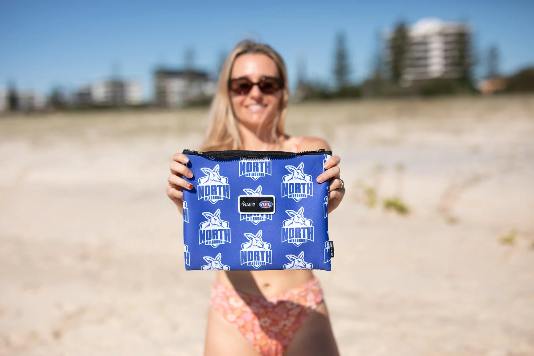 North Melbourne Kangaroos - AFL Recycled Sand Free Beach Towel - Image 4