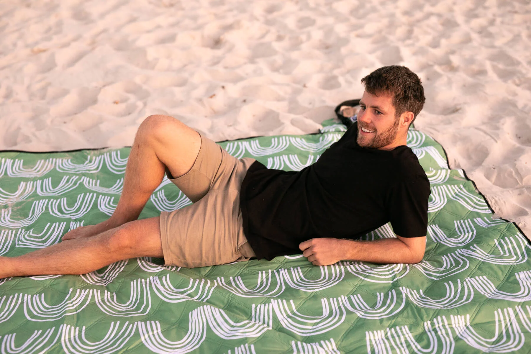 Happy Days - Recycled Picnic Blanket - Image 5