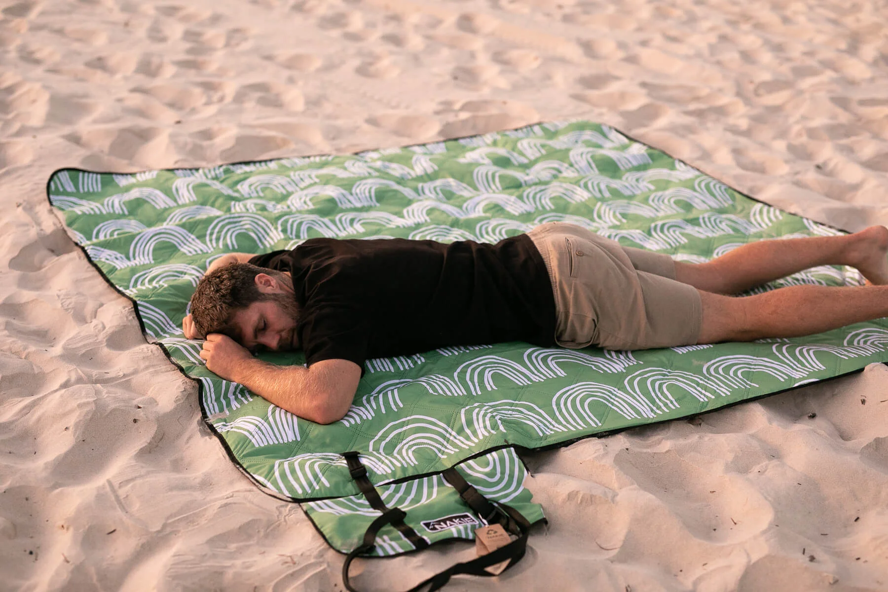 Happy Days - Recycled Picnic Blanket - Image 8