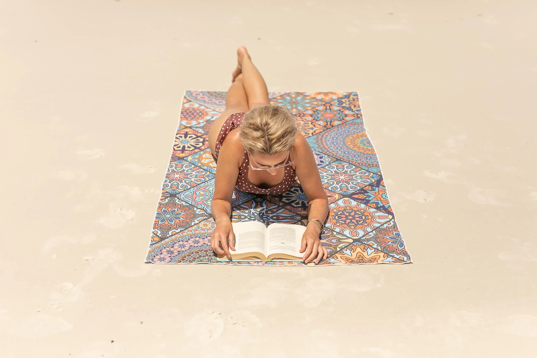 Recycled Hammock & Recycled Sand Free Beach Towel Combo - Image 6