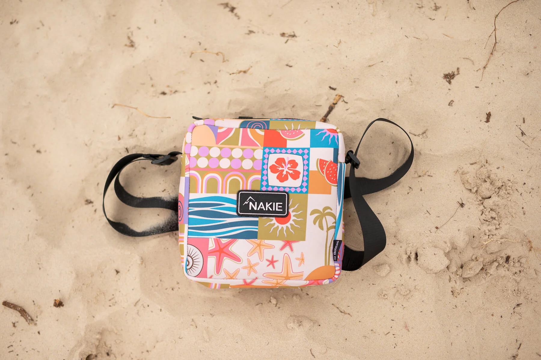 Retro Shores - Hooded Towel Recycled Sand Free - Image 9