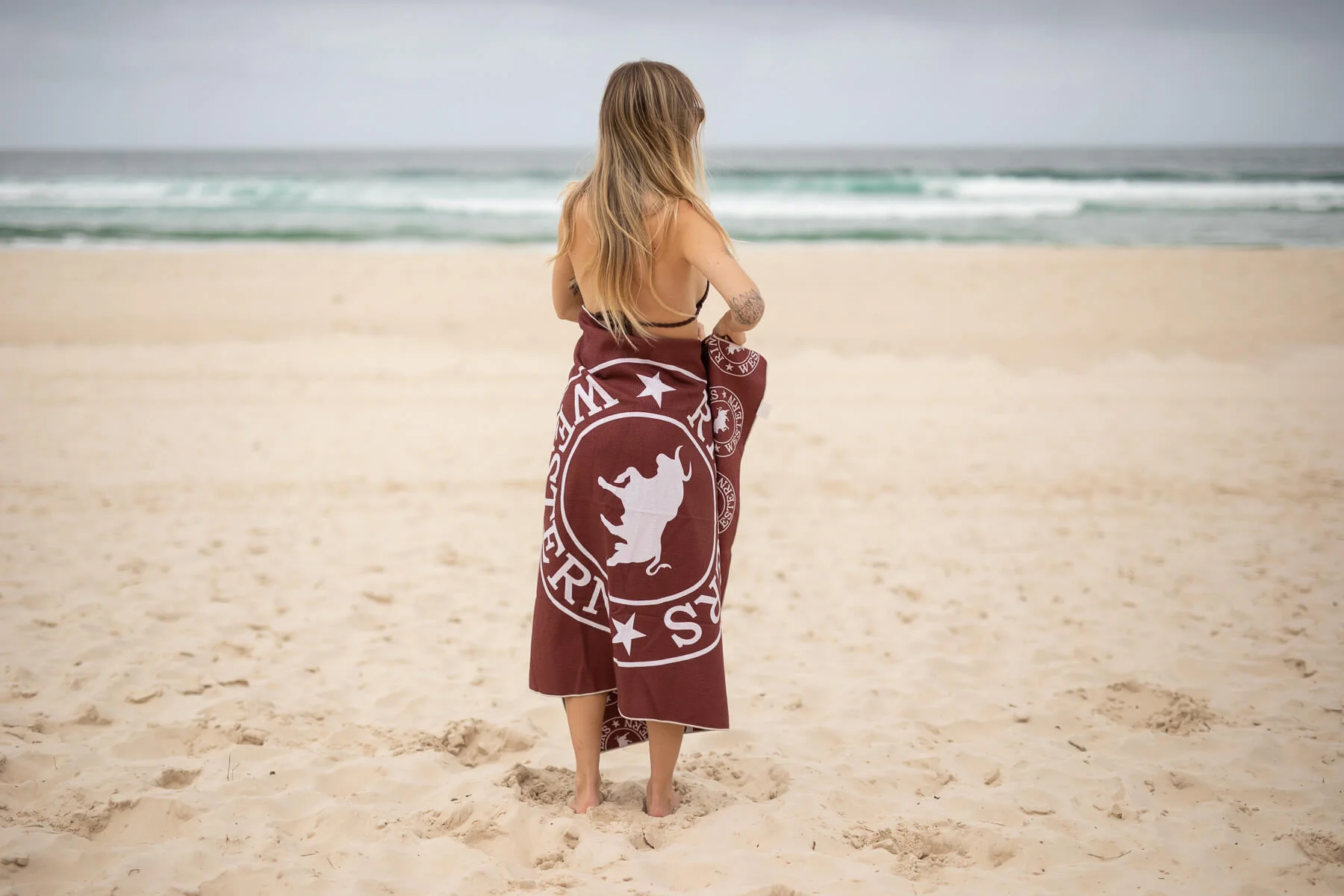 Ringers Western - Recycled Sand Free Beach Towel - Image 10