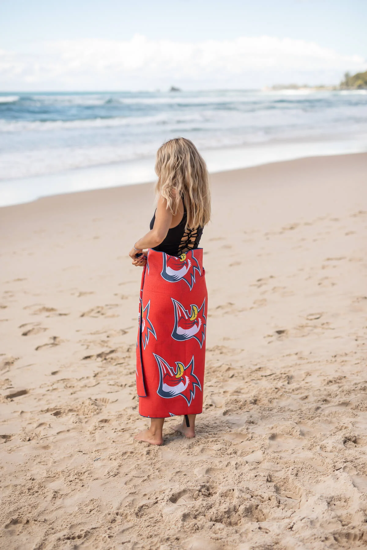 Roosters - NRL Recycled Sand Free Beach Towel - Image 5
