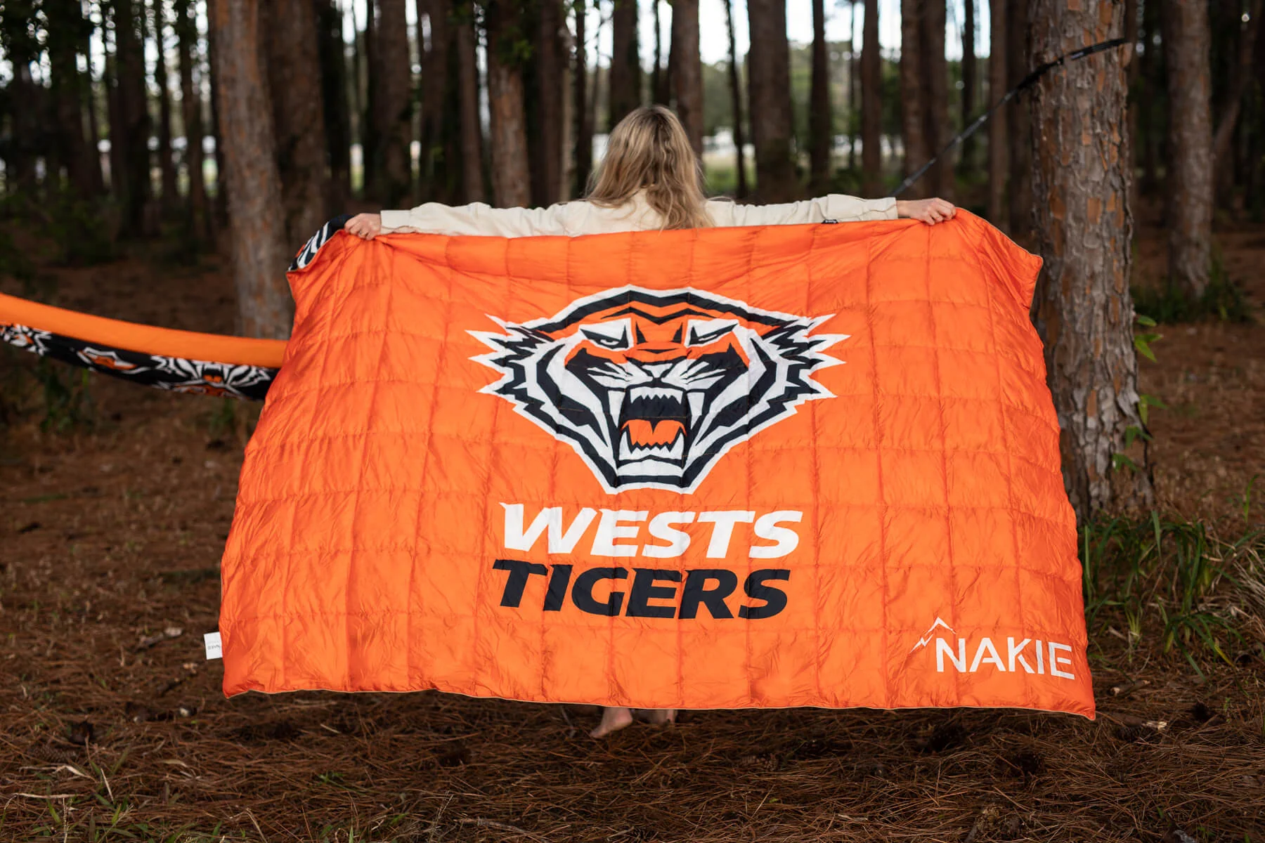 Tigers - NRL Sustainable Down Puffy Blanket - Image 7