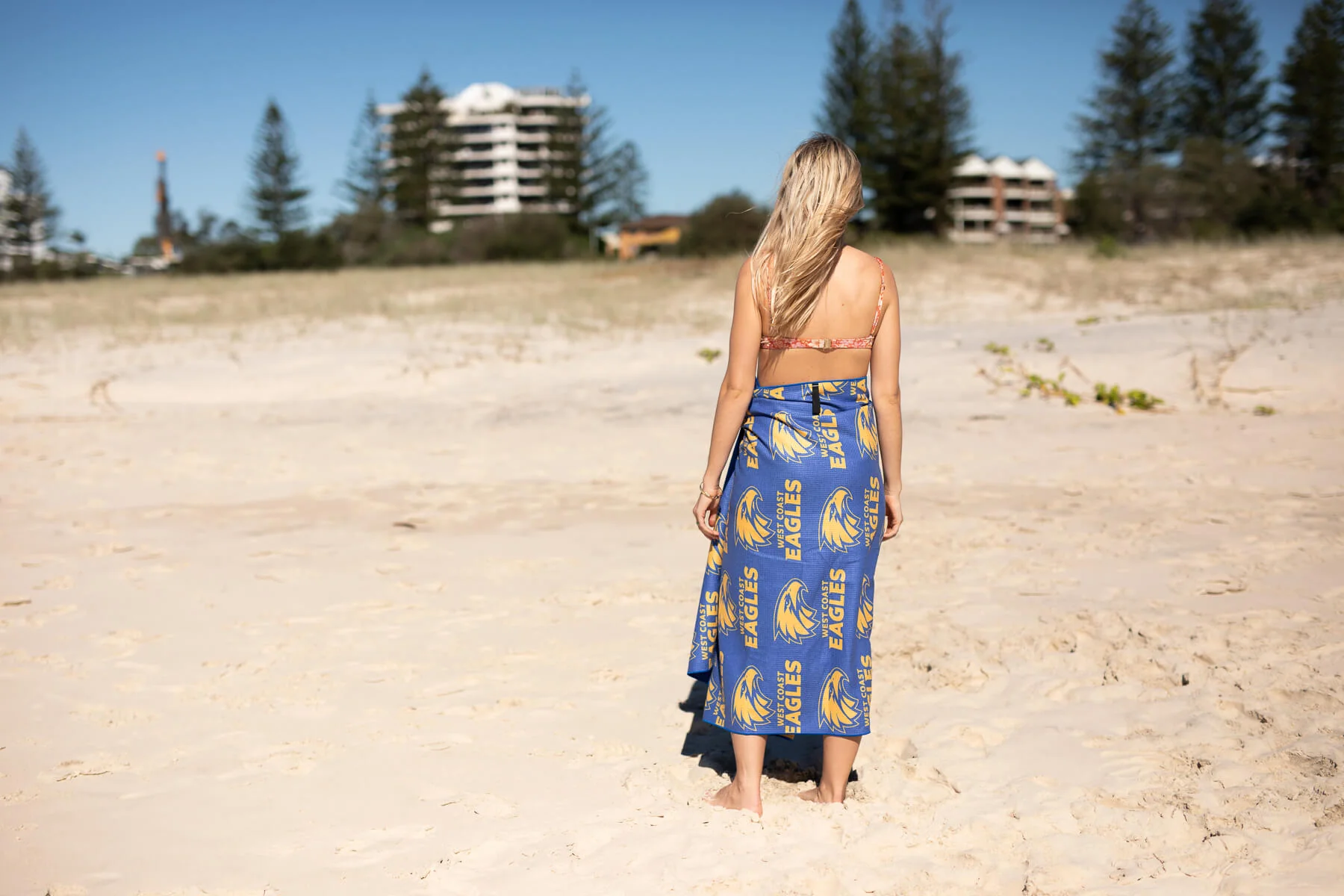 West Coast Eagles - AFL Recycled Sand Free Beach Towel - Image 7